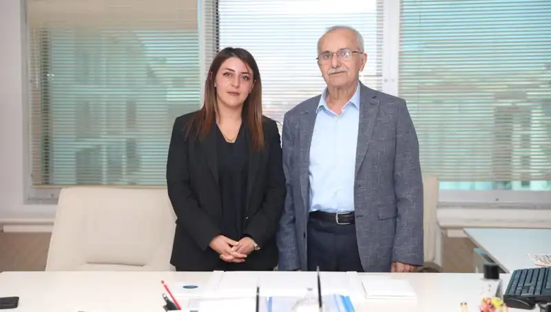 Sağlık Sorunları Nedeniyle Belediye Eş Başkanından Şaşırtan İstifa Kararı
