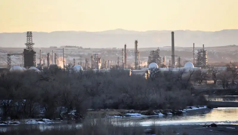 Kanada'da Silahlı Saldırı: Popüler Bardaki 12 Kişi Yaralandı