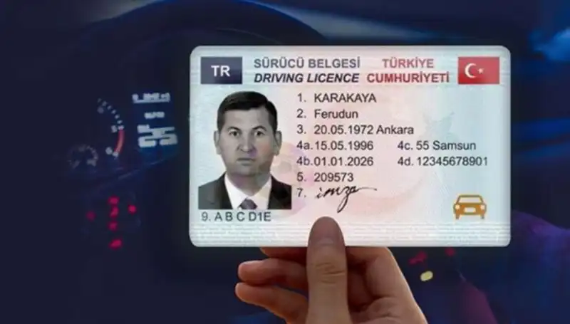 Sürücü Belgesi Yenilemeyenler için Son Şans: 2025 Tarihine Dikkat Edin!